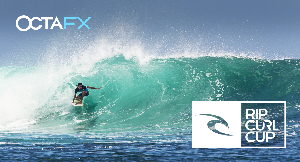 OctaFX supports The Rip  Curl  Cup Padang Padang in Bali 